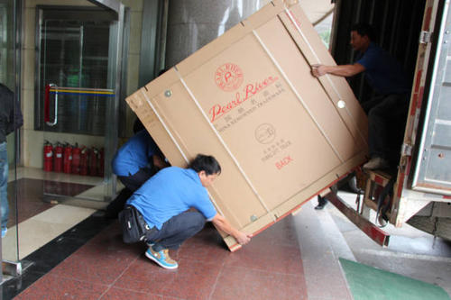 宜阳钢琴贵重工艺品无忧运